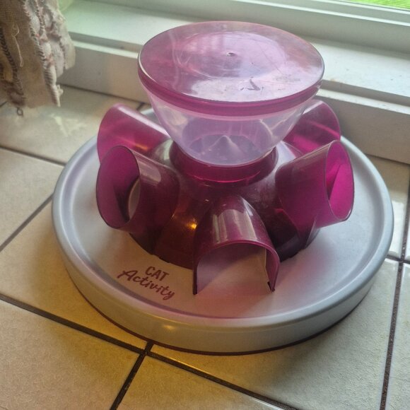 Trixie Cat Activity Tunnel Feeder - Picture 2 of 5